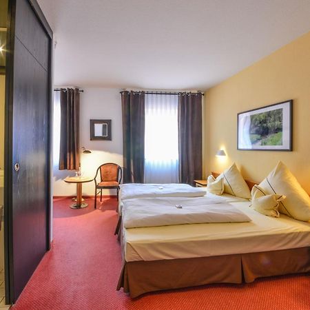 נוימרקט אין דר אוברפפלץ Hotel Lehmeier מראה חיצוני תמונה
