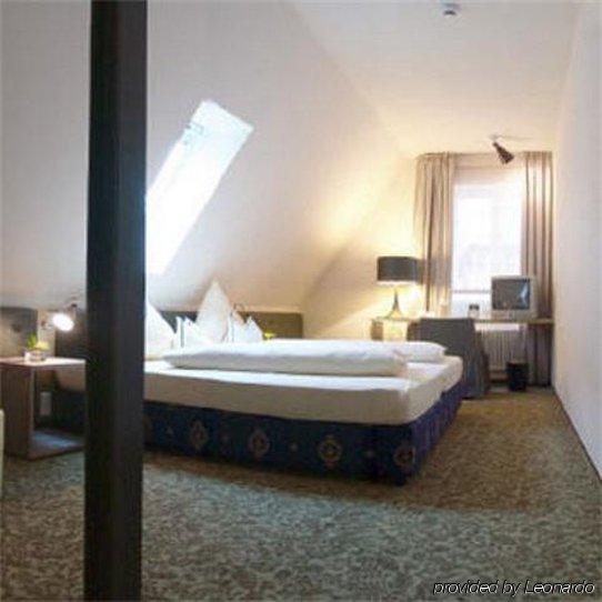 נוימרקט אין דר אוברפפלץ Hotel Lehmeier חדר תמונה
