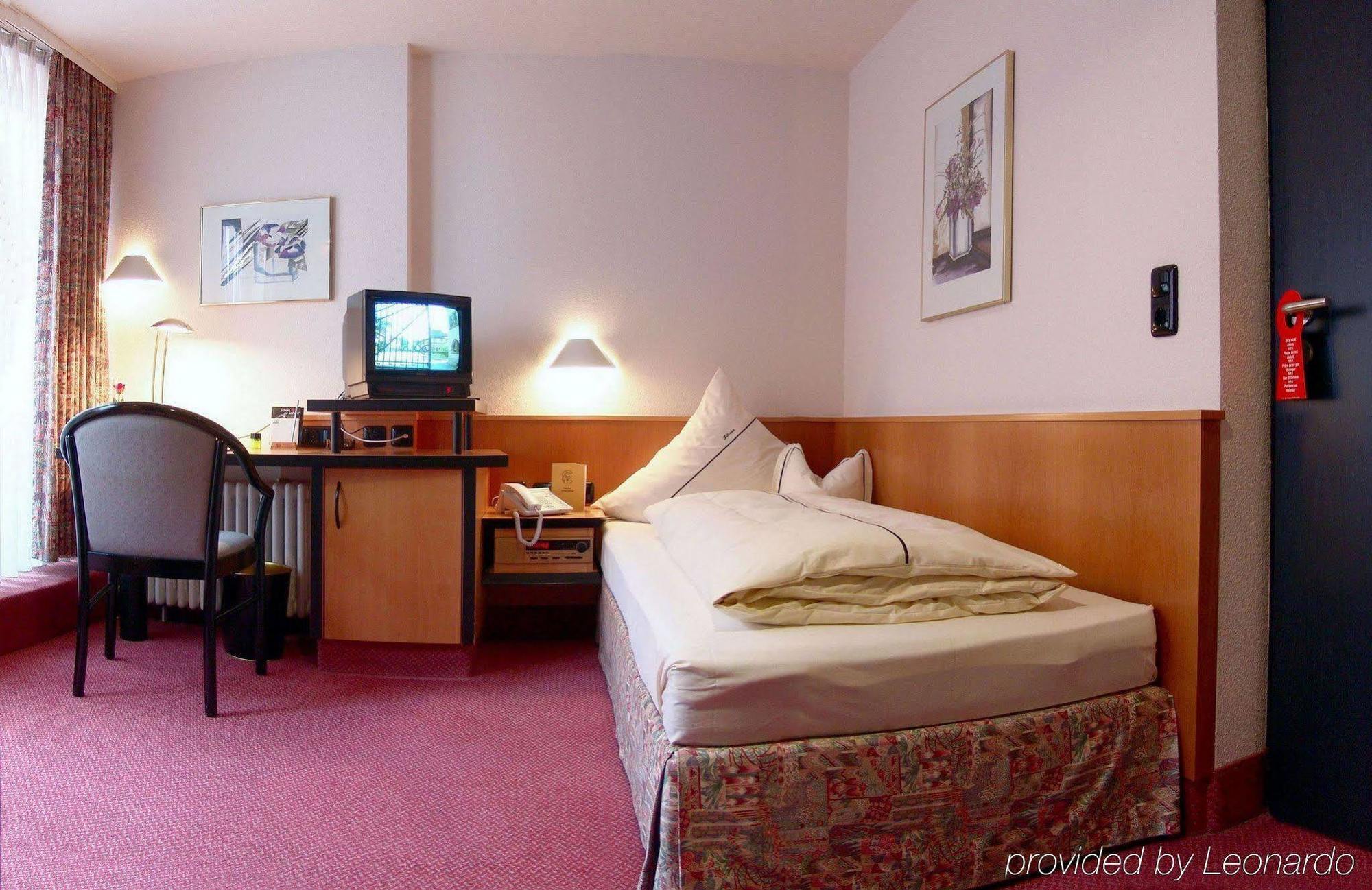 נוימרקט אין דר אוברפפלץ Hotel Lehmeier חדר תמונה