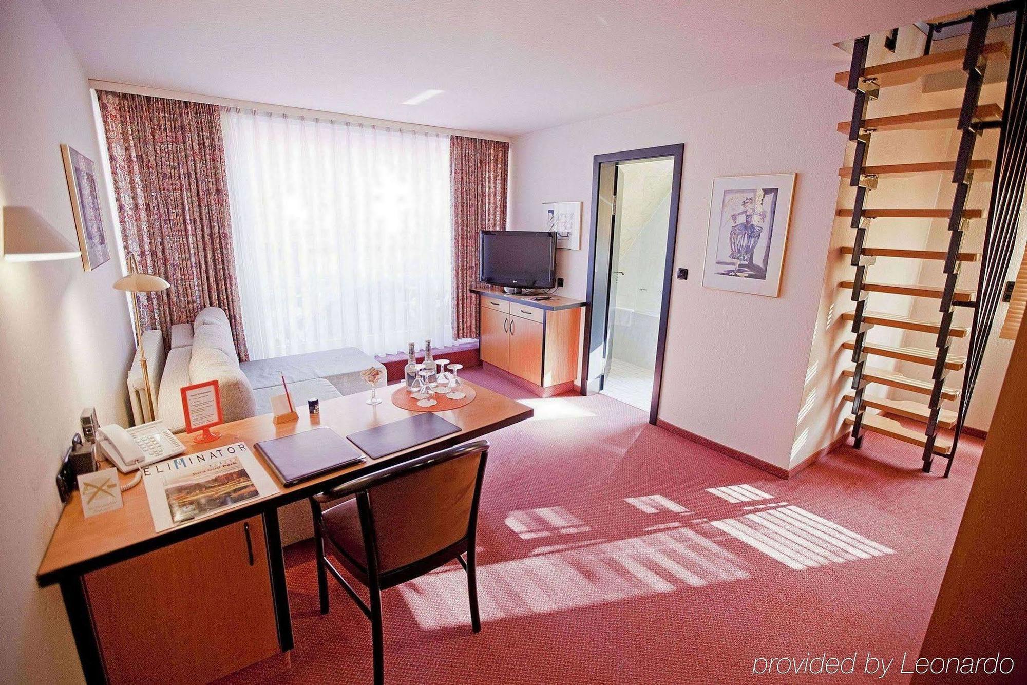 נוימרקט אין דר אוברפפלץ Hotel Lehmeier מראה חיצוני תמונה