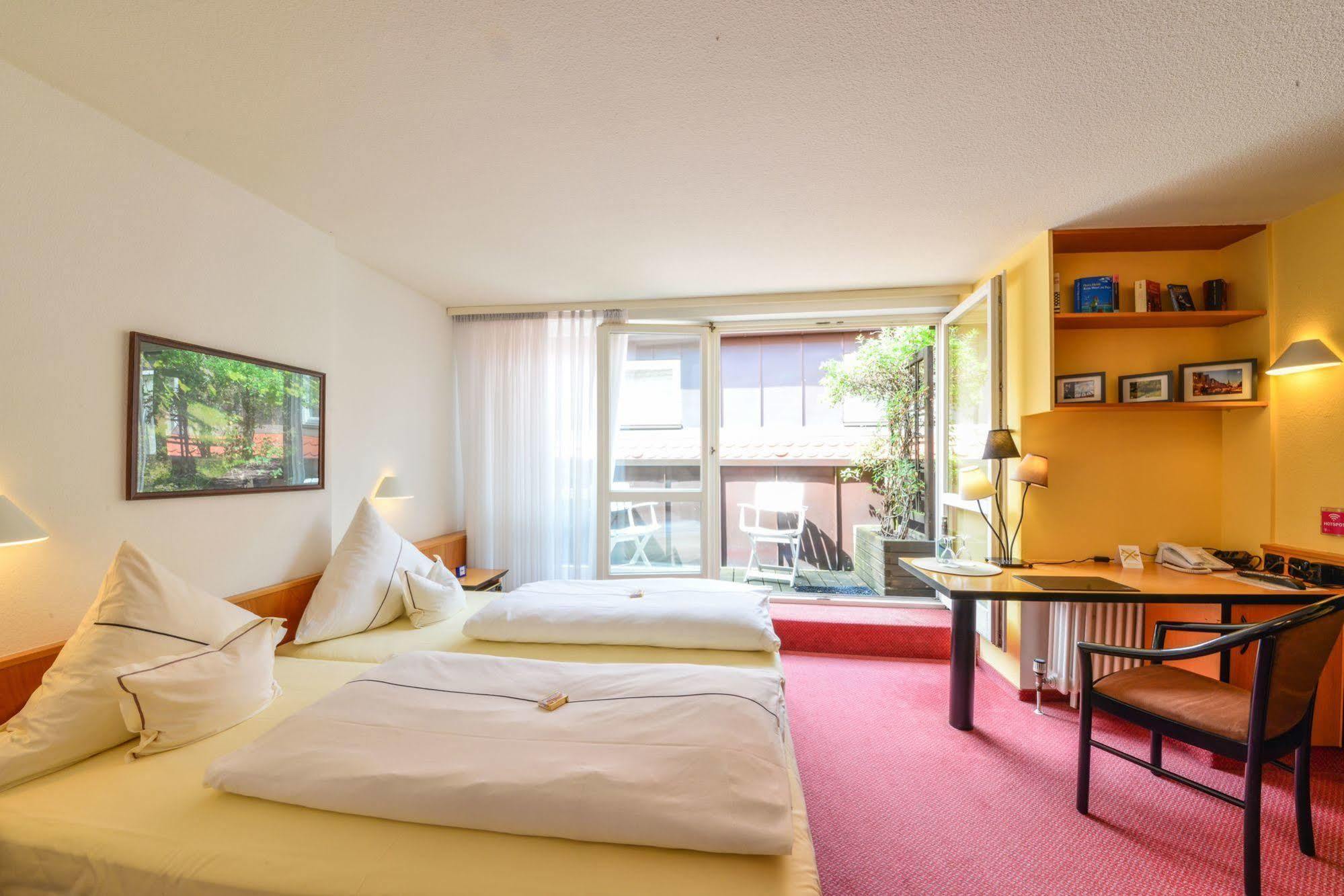 נוימרקט אין דר אוברפפלץ Hotel Lehmeier מראה חיצוני תמונה